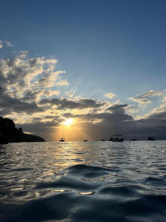 Pousada Conves - Ilha Grande Praia de Aracatiba Luaran gambar